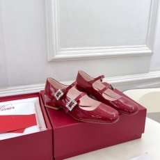 Roger Vivier Shoes